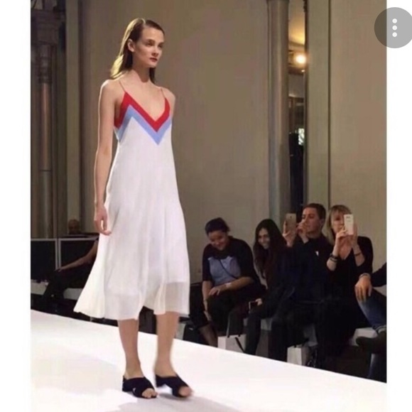 Sandro white V neck knitted dress-S - Picture 2 of 4